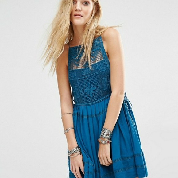 Free People Dresses & Skirts - NWT Free People Emily Lace Bodice Dress